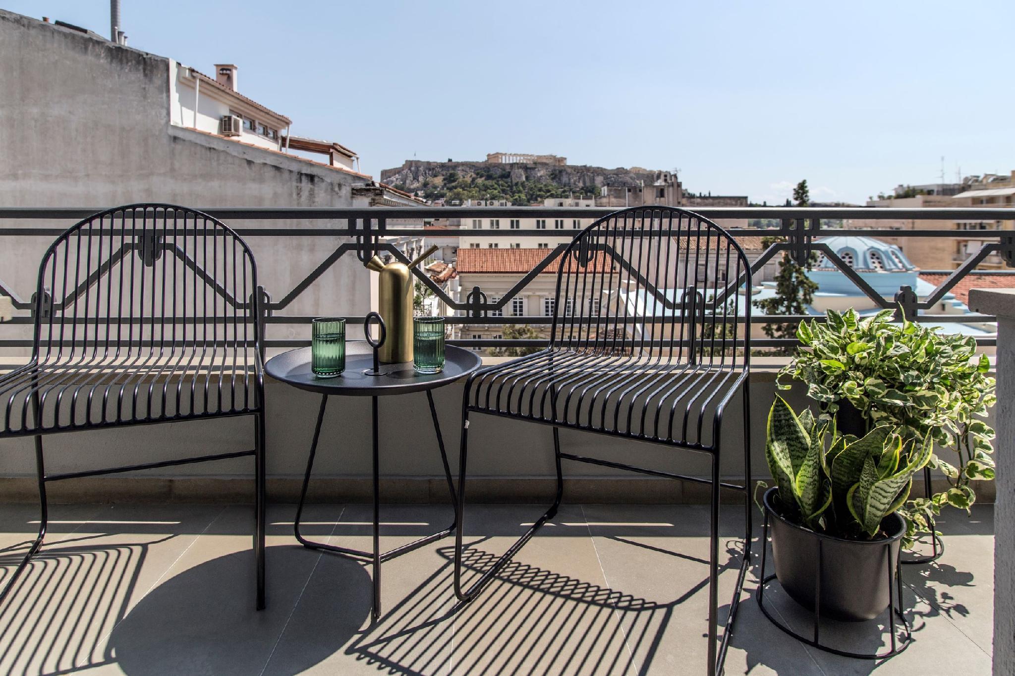 Perianth Hotel Атина Екстериор снимка A balcony in Athens, Greece