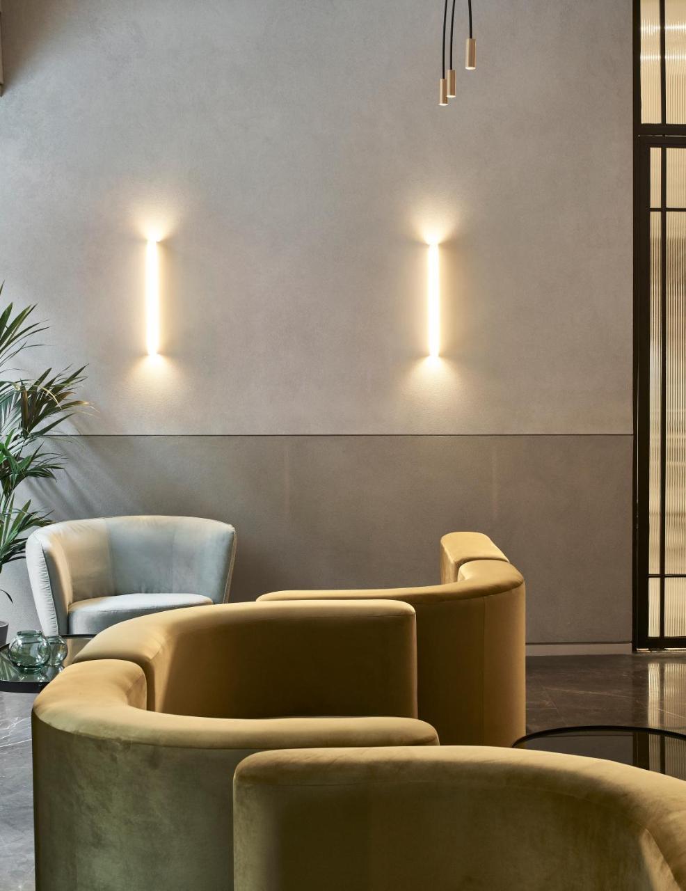 Perianth Hotel Атина Екстериор снимка Wall-mounted luminaires